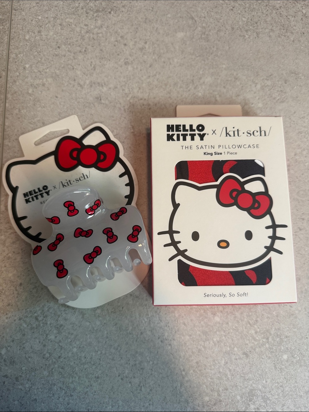 Hello Kitty The Satin Pillowcase & Red-Accented Hair Clip Set